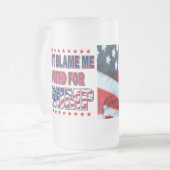 私を非難しない私はトランプに投票 フロストグラスビールジョッキ (正面左)