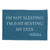 私カスタムは眠っていない私は目を休めている 枕カバー (裏面)