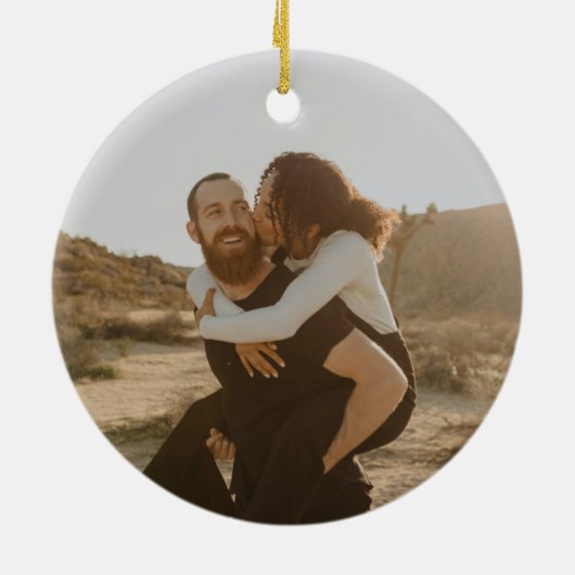 私パーソナライズされたたちの初めてのクリスマス婚約したオーナメント セラミックオーナメント (裏面)