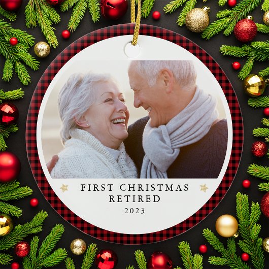 私パーソナライズされたたちの初めてのクリスマス退職した写真 セラミックオーナメント