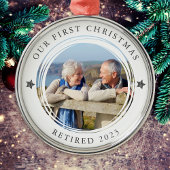 私パーソナライズされたたちの初めてのクリスマス退職した写真 メタルオーナメント