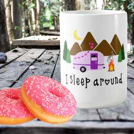 私ユーモアのあるは寝るのまわりに コーヒーマグカップ