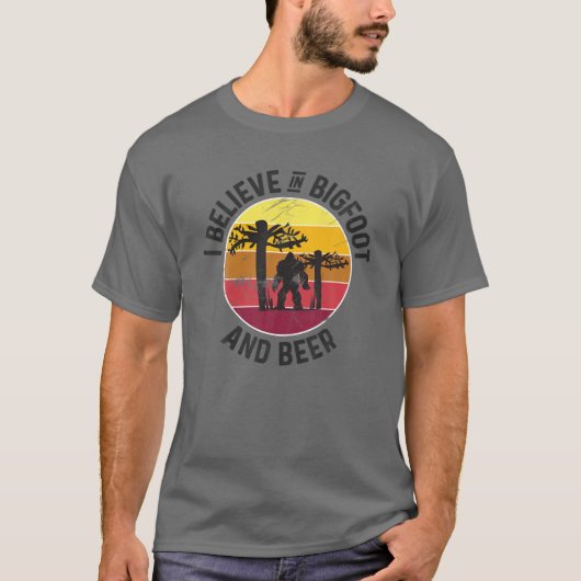 私信じは太った Tシャツ (正面)