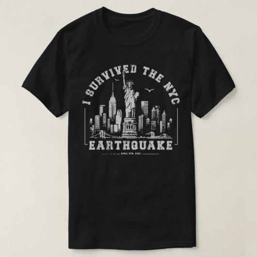 私生き延びは東日本大震災だ Tシャツ (デザイン正面)