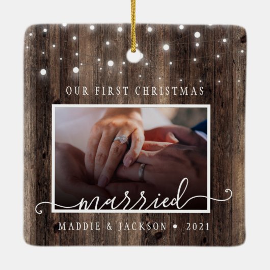 私素朴たちの初めてのクリスマス結婚した2写真 セラミックオーナメント (裏面)