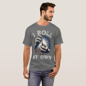 私自身で弾薬を手作りする 面白い銃 火器 弾薬 Tシャツ (正面フル)