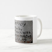 私達が付いている来られた歩行 コーヒーマグカップ (正面右)