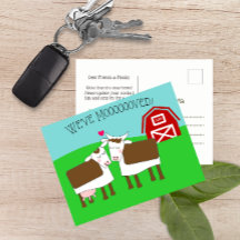 私達にMoooved牛および納屋の新しい住所郵便はがきがあります