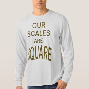 私達のスケールは正方形のTシャツです Tシャツ