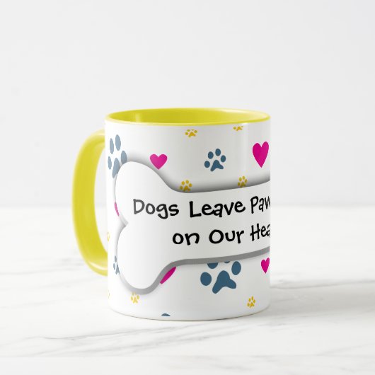 私達のハートの犬の許可の足のプリント マグカップ (正面左)