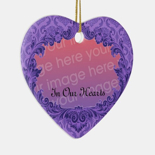 私達のハートの記念の捧げ物の紫色のダマスク織 セラミックオーナメント (右)