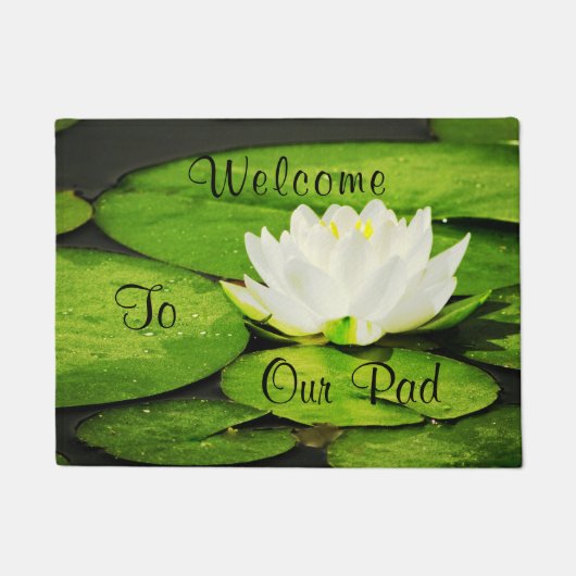 私達のパッドへの歓迎 ドアマット (正面)