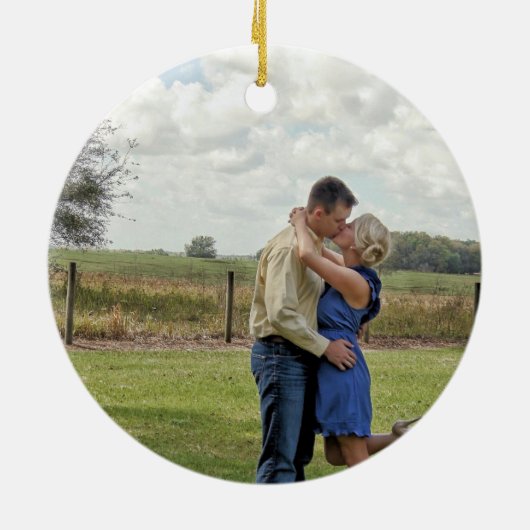 私達の一緒の初めてのクリスマスの写真のオーナメント セラミックオーナメント (裏面)