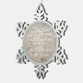 私達の側の歩行記念の雪片のオーナメント スノーフレークピューターオーナメント (右)