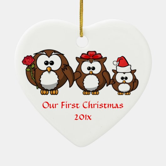 私達の初めてのクリスマスのお母さんのパパのベビーのカスタムのクリスマス セラミックオーナメント (裏面)