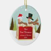 私達の初めてのクリスマスのオーナメントの雪だるまのカップル セラミックオーナメント (右)