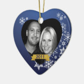 私達の初めてのクリスマスのオーナメントの青い雪片のカスタム セラミックオーナメント (左)