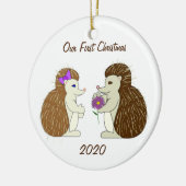 私達の初めてのクリスマスのハリネズミのオーナメント セラミックオーナメント (左)