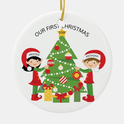 私達の初めてのクリスマスのパーソナライズなクリスマス セラミックオーナメント (正面)