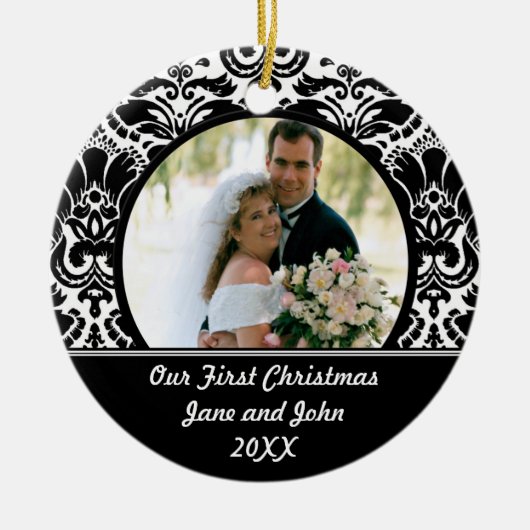私達の初めてのクリスマスの写真のオーナメント セラミックオーナメント (正面)
