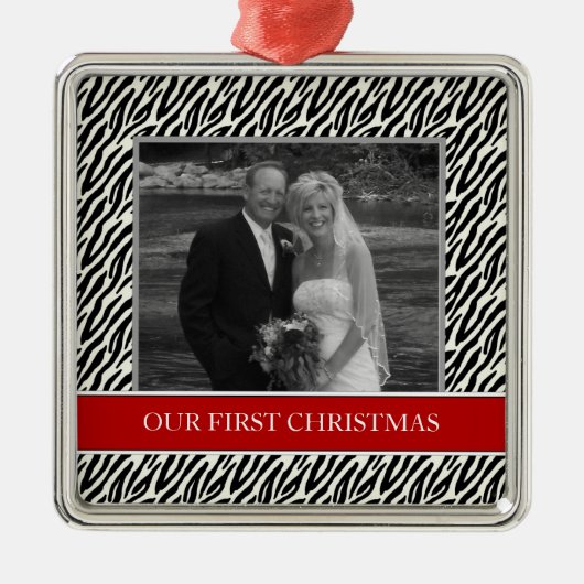 私達の初めてのクリスマスの写真の休日のオーナメント メタルオーナメント (正面)