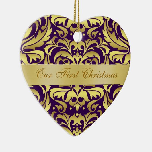 私達の初めてのクリスマスの紫色の金ゴールドのダマスク織のオーナメント セラミックオーナメント (右)