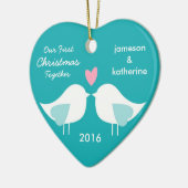 私達の初めてのクリスマスは一緒に鳥のオーナメントを愛します セラミックオーナメント (左)