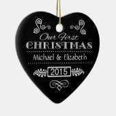 私達の初めてのクリスマス-黒い黒板のハート セラミックオーナメント (右)