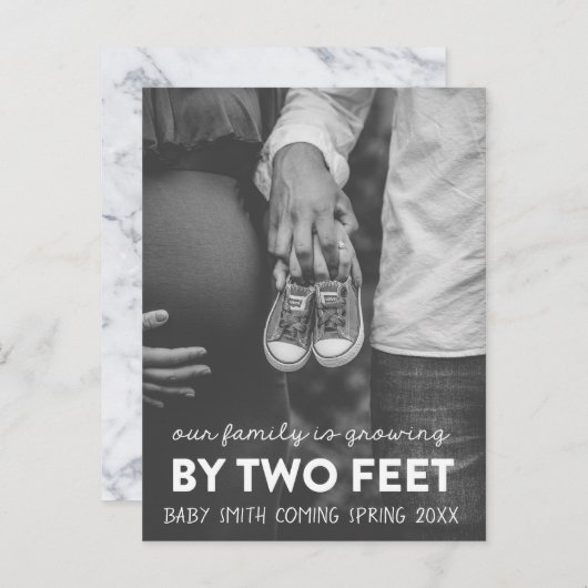 私達の家族はおもしろいな妊娠2つの足の育っています 案内ポストカード (正面/裏面)