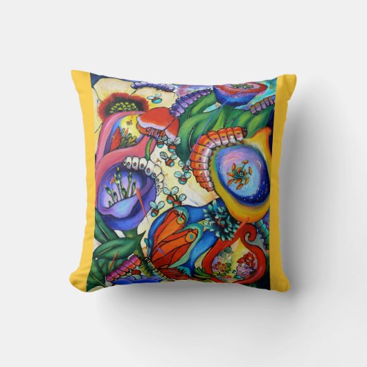 私達の庭のクッション-クロッカスの2759匹の幼虫 クッション (正面)