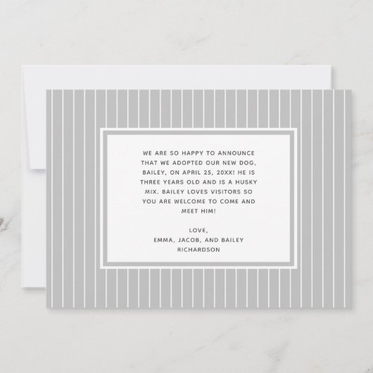 私達の新しい飼い犬|のシンプルな写真の発表 招待状 (裏面)