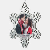 私達の第1一緒のクリスマスの写真 スノーフレークピューターオーナメント (右)