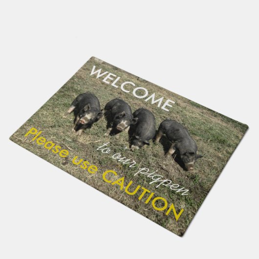 私達の豚小屋への歓迎は注意します ドアマット (アングル)