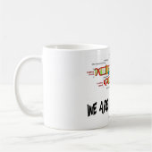 私達はですすべての突然変異体(DNAの写しのユーモア) コーヒーマグカップ (左)