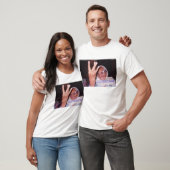 私達はなぜMTVを向こうに置きましたか。 Tシャツ (ユニセックス)