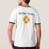 私達はクールなヘリコプターを飛ばします Tシャツ (裏面)