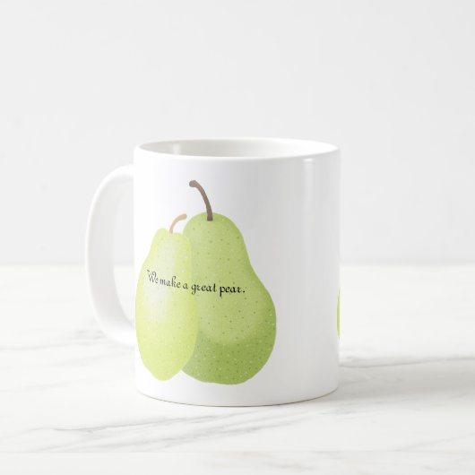 私達は彼女のための素晴らしいナシのマグのカップルのギフトのマグを作ります コーヒーマグカップ (正面左)