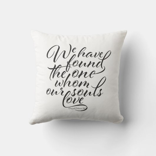 "私達は私達の精神が"枕を愛する誰1つを見つけました クッション (裏面)