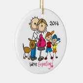 私達は2匹の男の子または犬のオーナメントが付いているカップルを期待しています セラミックオーナメント (右)