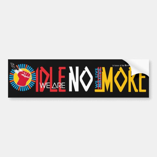 私達はNative=WE遊んでいますこれ以上住んでいません バンパーステッカー (正面)