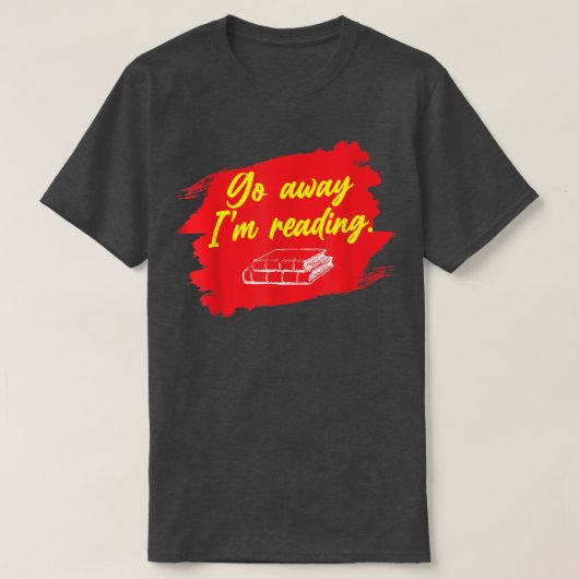私遠くにの本の愛読者の本おたく司書 Tシャツ (デザイン正面)