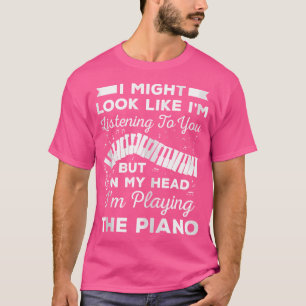 私、あなたの話を聞いているように見えるかもしれないけど、実は Tシャツ