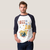 秋がアライグマをスイングして空中にある Tシャツ (正面フル)