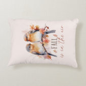 秋が空中に – かわいい鳥と紅葉 アクセントクッション (裏面)