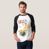 秋が訪れるアライグマ Tシャツ (正面フル)