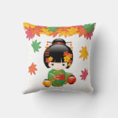 秋こけし人形 – 緑の着物芸者ガール クッション (裏面)