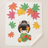 秋こけし人形 – 緑の着物芸者ガール シェルパブランケット (正面)