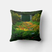 秋にフランスのジヴェルニーにあるモネズガーデン クッション (裏面)