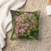 秋のあじさい開花ウィズゴールデンホスタ葉ズ クッション (ブランケット)