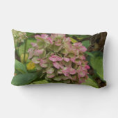 秋のあじさい開花ウィズゴールデンホスタ葉ズ ランバークッション (裏面)